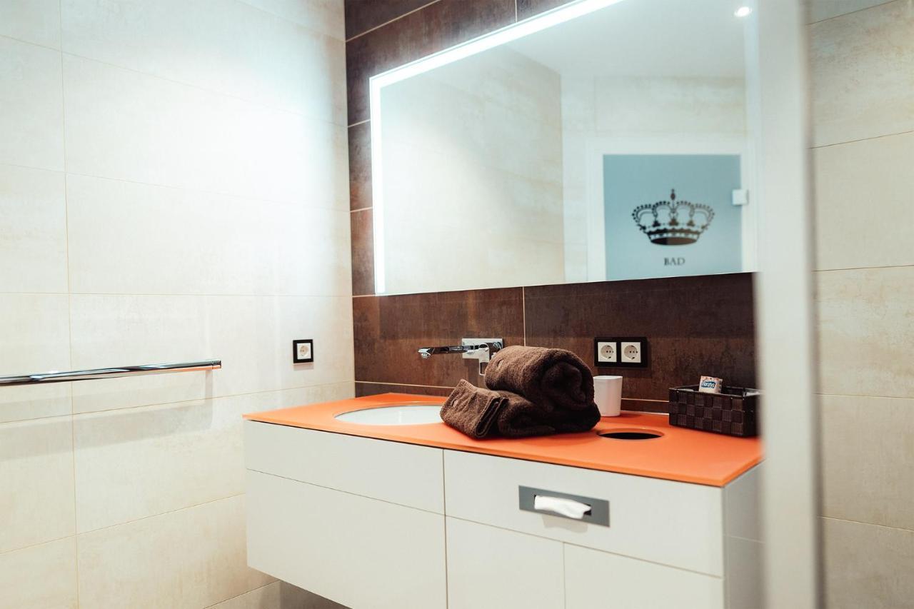 Hotel - Pension & Gaststaette "Alter Koenig" Hettstedt Ngoại thất bức ảnh